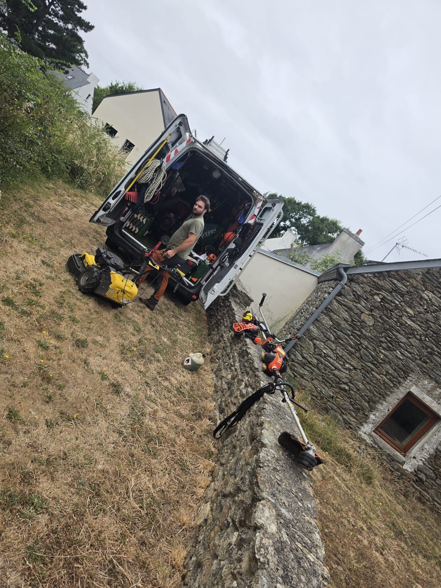 Chantier d'élagage MarioÉlag près de Gestel